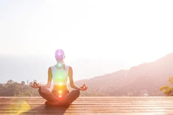 Meditación en el 2025: ciencia, beneficios y cómo empezar 🧘🧘🧘